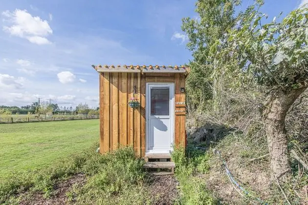 Double Decker Bus on an Alpaca Farm Sleeps 8 - Genel