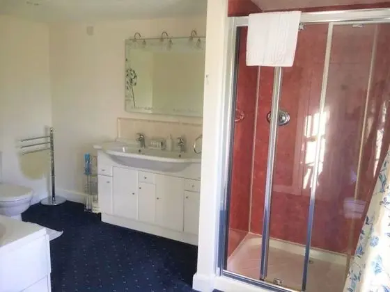 Double-gate Farm - Banyo Tipleri