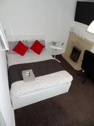 Double room in welcoming home