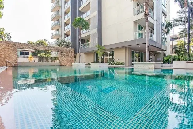 Double Trees Residence - Havuz