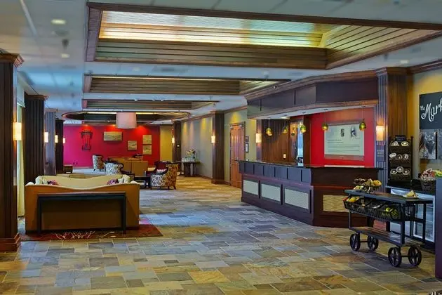 Doubletree Hotel Biltmore/Asheville - Lobi