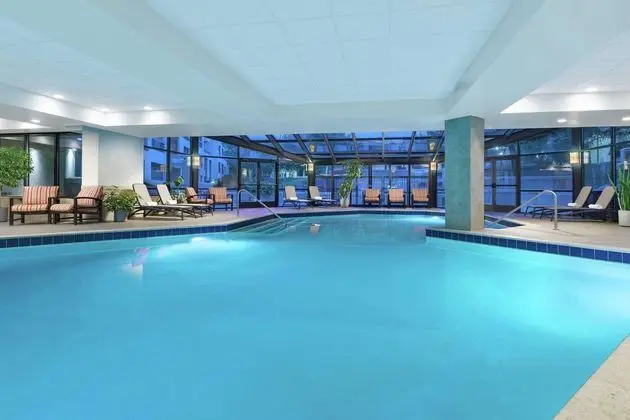 Doubletree Hotel Colorado Springs - Havuz