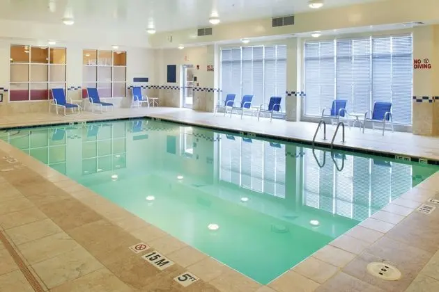 Doubletree Hotel Greensboro - Havuz