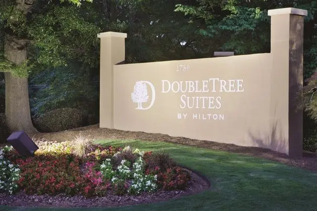Doubletree Guest Suites Atlanta-Galleria - Dış Mekan
