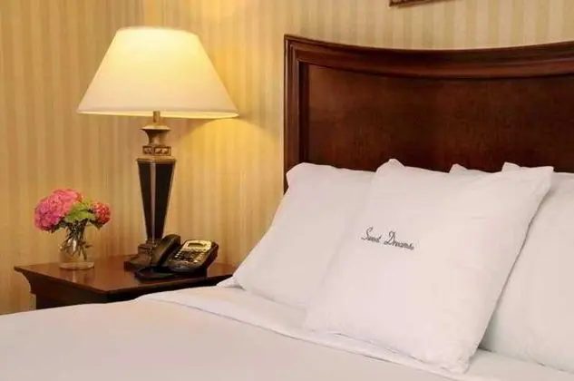 Doubletree Guest Suites Lexington 