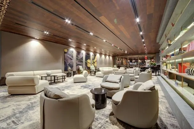 DoubleTree by Hilton Adana - Lobi