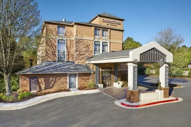 DoubleTree by Hilton Hotel Atlanta Alpharetta - Öne Çıkan Resim