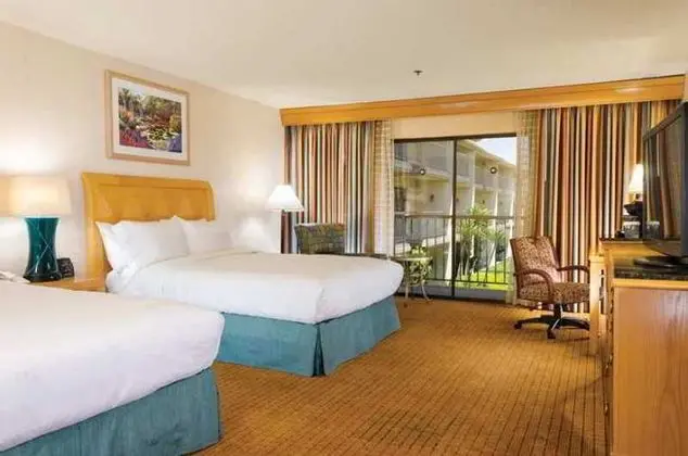 DoubleTree by Hilton Hotel Bakersfield - Oda