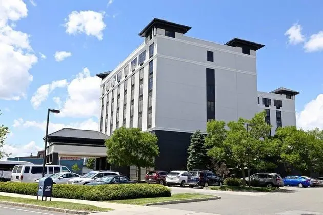 Doubletree by Hilton Boston Logan Airport Chelsea