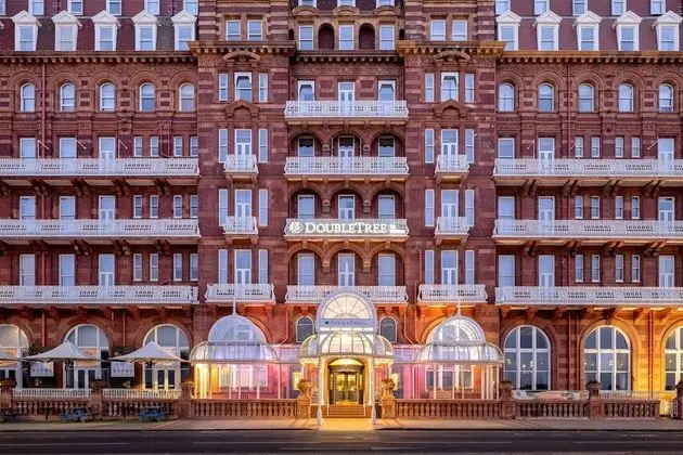 DoubleTree by Hilton Brighton Metropole - Dış Mekan