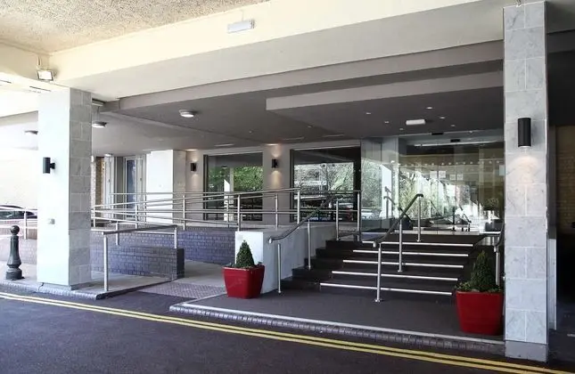 Doubletree by Hilton Bristol - Dış Mekan