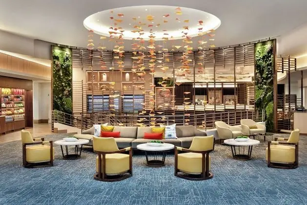 DoubleTree by Hilton Chicago - Magnificent Mile - Lobi