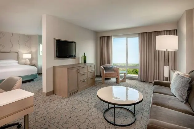DoubleTree by Hilton Hotel Chicago North Shore - Öne Çıkan Resim