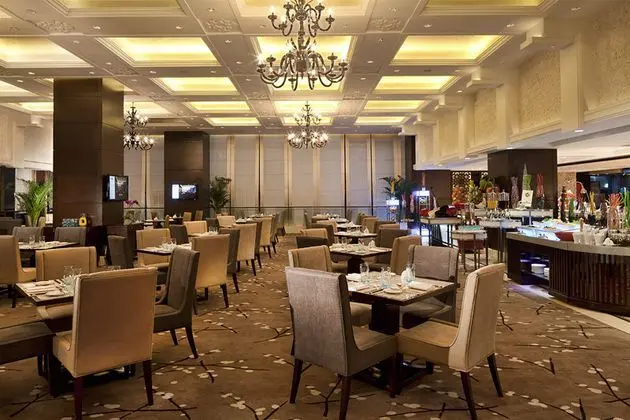 Doubletree by Hilton Chongqing North - Yeme / İçme