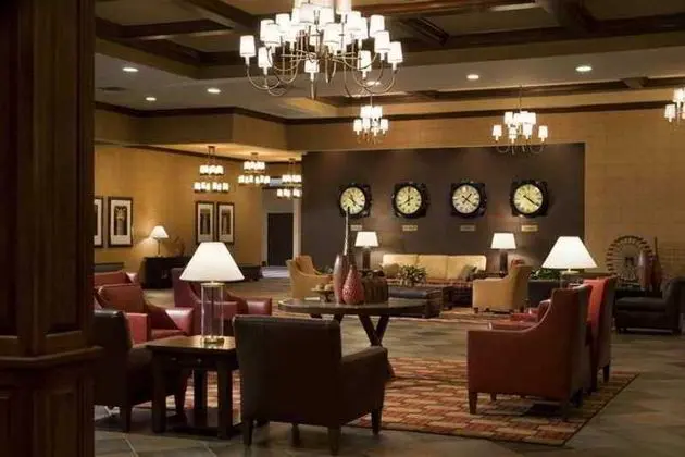 DoubleTree by Hilton Hotel Cincinnati Airport