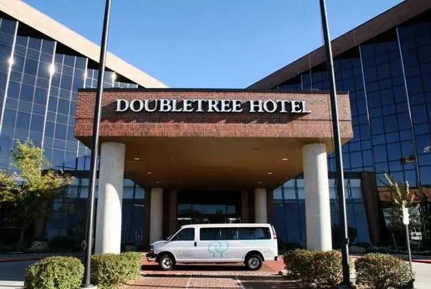 DoubleTree by Hilton Hotel Denver Aurora