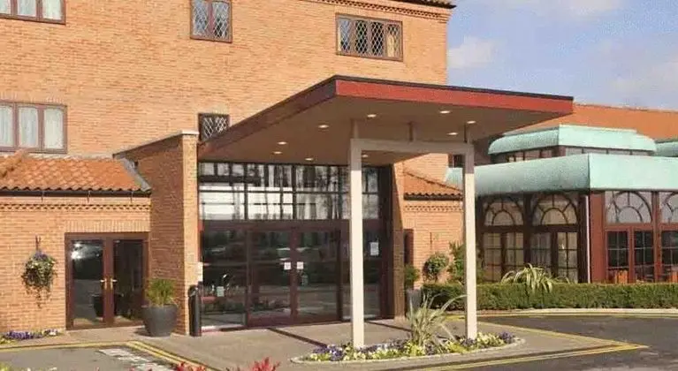 DoubleTree by Hilton Forest Pines Spa & Golf
