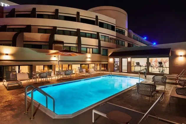 DoubleTree by Hilton Fullerton - Öne Çıkan Resim
