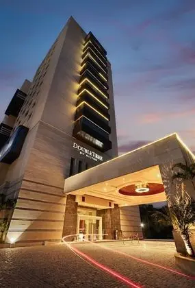 DoubleTree by Hilton Hotel Gurgaon - New Delhi NCR - Dış Mekan
