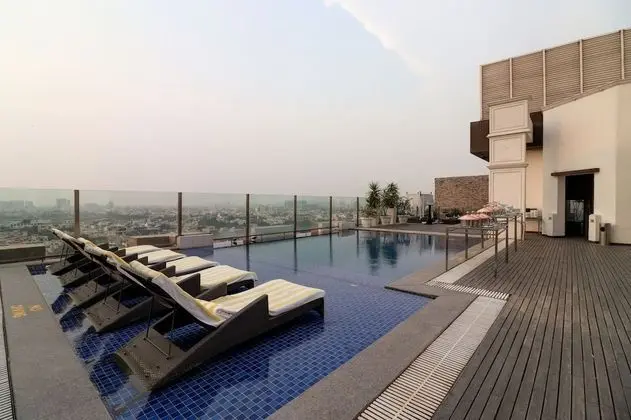 DoubleTree by Hilton Gurugram Baani Square