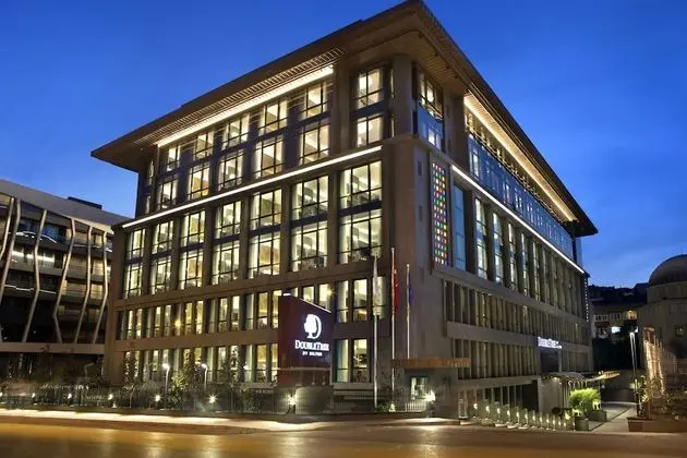 DoubleTree by Hilton Hotel İstanbul - Piyalepaşa