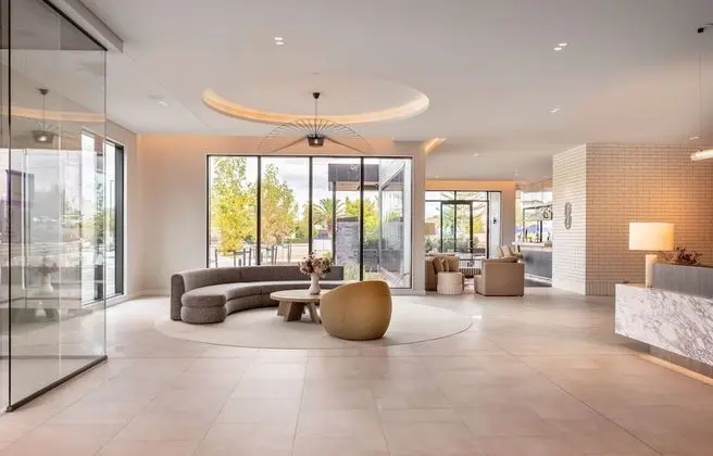 Doubletree By Hilton Karaka - Lobi