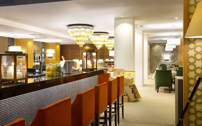 DoubleTree by Hilton Kazan City Center - Lobi