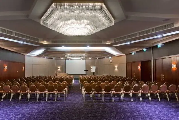 Doubletree By Hilton Luxemburg