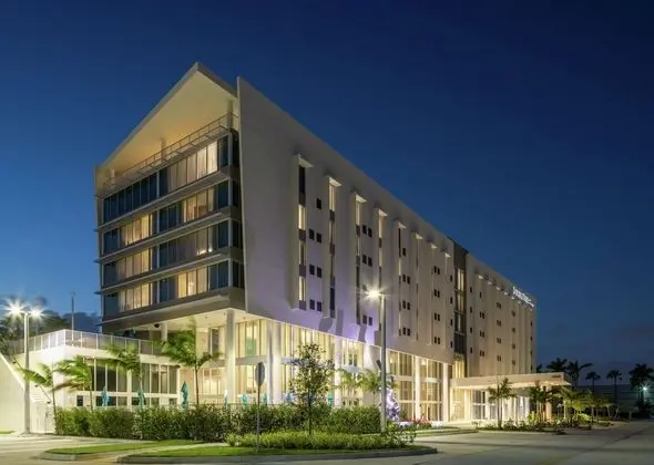 DoubleTree by Hilton Miami - Doral, FL - Öne Çıkan Resim