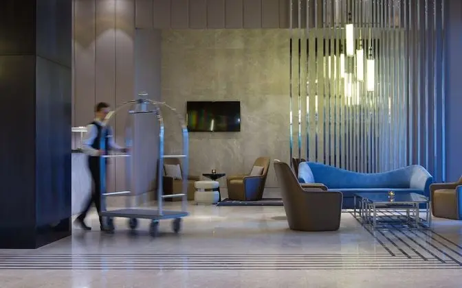 DoubleTree by Hilton Hotel Minsk - Lobi
