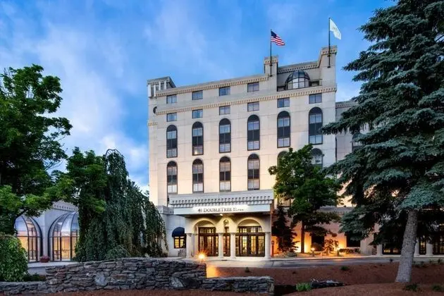 DoubleTree by Hilton Nashua, NH