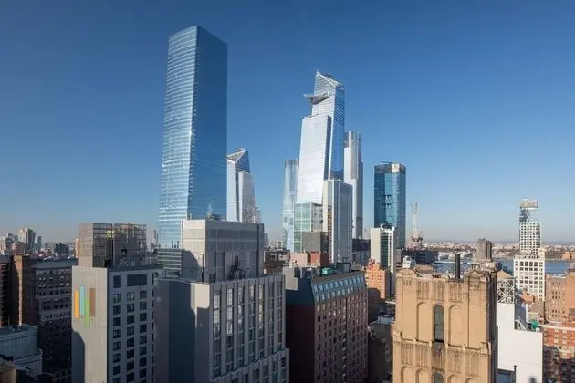 Doubletree by Hilton New York Times Square South