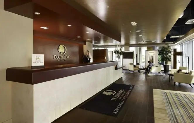 Doubletree By Hilton Newcastle Airport - Lobi
