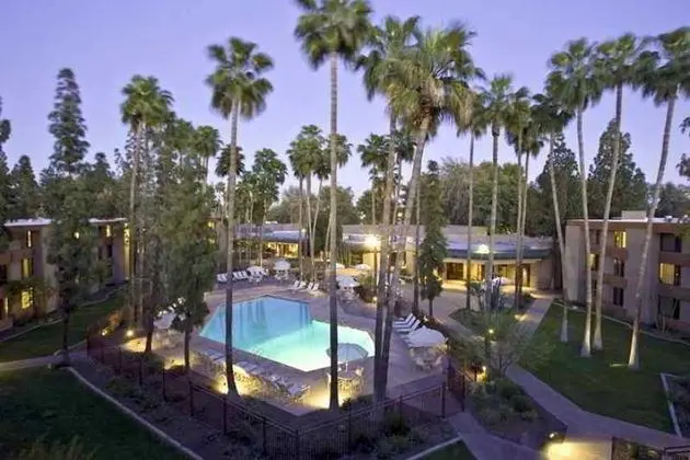 DoubleTree by Hilton Phoenix-Tempe, AZ