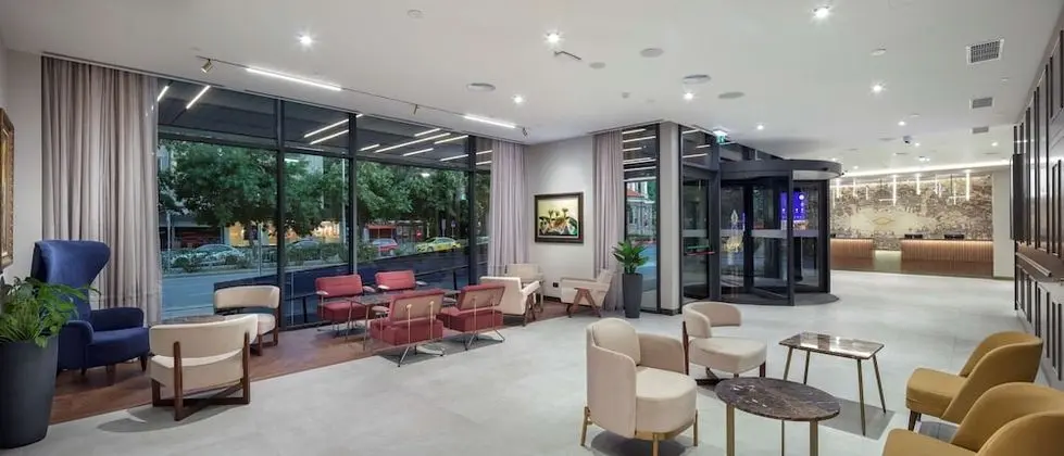Doubletree By Hilton Plovdiv Center - Lobi