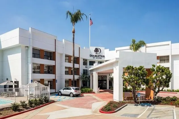 DoubleTree by Hilton Pomona