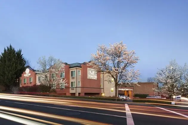 DoubleTree by Hilton Portland - Tigard, OR
