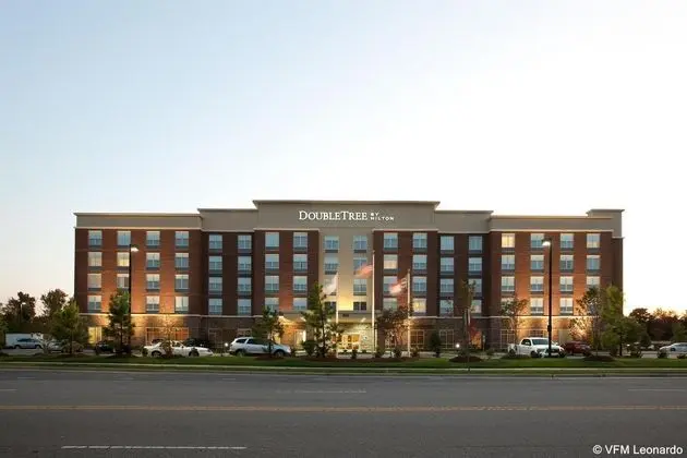 DoubleTree by Hilton Raleigh/Cary