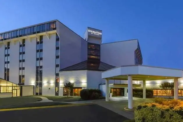 DoubleTree By Hilton Richmond Midlothian
