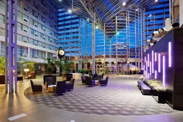 DoubleTree by Hilton South Bend - Genel