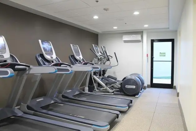 DoubleTree by Hilton Winston Salem - University