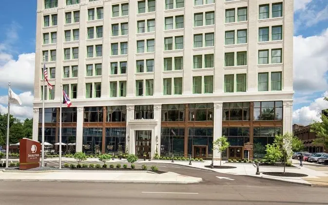 DoubleTree by Hilton Youngstown Downtown, OH - Dış Mekan