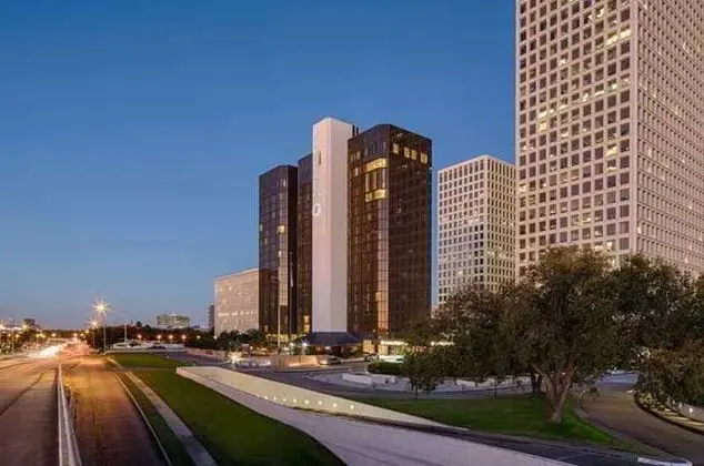 Doubletree Houston Greenway Plaza