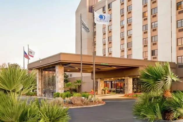 Doubletree Hotel San Francisco Airport - Dış Mekan