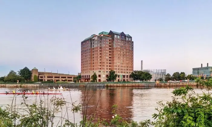 DoubleTree Suites by Hilton Hotel Boston-Cambridge - Öne Çıkan Resim