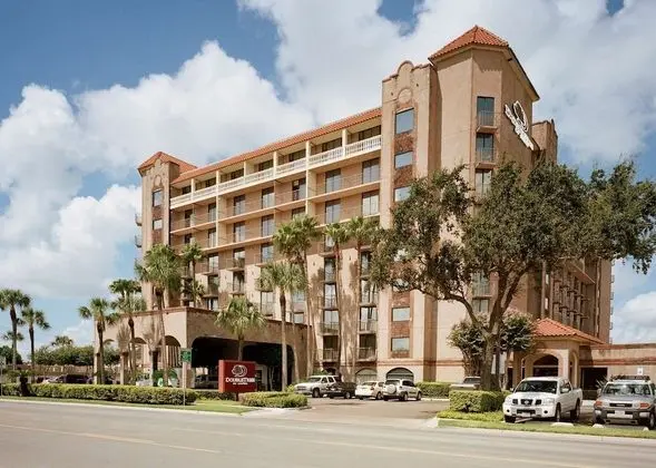 DoubleTree Suites by Hilton Hotel McAllen - Öne Çıkan Resim