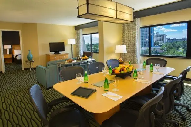 DoubleTree Suites by Hilton Orlando Disney Springs - İş / Konferans