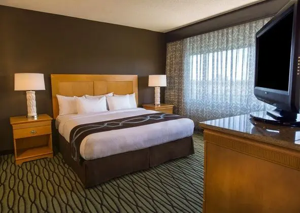 DoubleTree Suites by Hilton Orlando Disney Springs - Oda