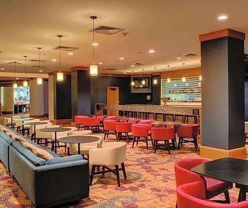 Doubletree Hotel Tulsa at Warren Place