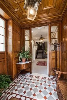 Douneside House - Lobi